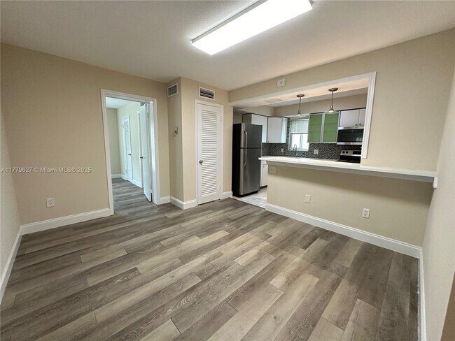 property at 9971 W Bay Harbor Dr