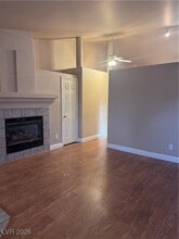 8217 Broward Ln in Las Vegas, NV - Building Photo - Building Photo