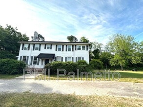 105 W High St in Winnsboro, SC - Building Photo - Building Photo