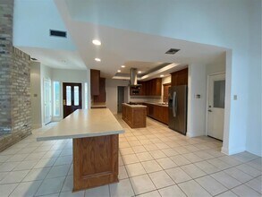 14803 El Miranda Dr in Houston, TX - Building Photo - Building Photo