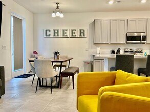 775 Longboat Dr in Davenport, FL - Building Photo - Building Photo