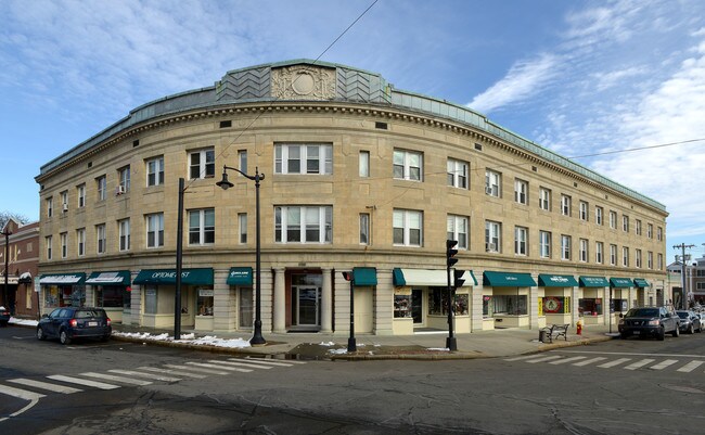 732-742 Washington St