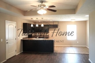 5597 W Longleaf Dr in Springfield, MO - Building Photo - Building Photo