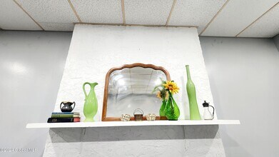 11 Elm St-Unit -Apt 2 in Albany, NY - Building Photo - Building Photo