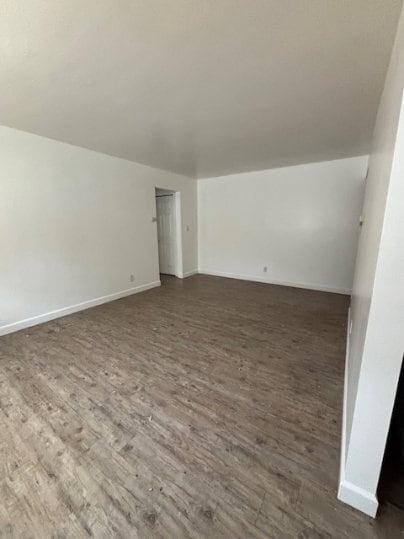 744 E Michigan Ave, Unit 04 in Battle Creek, MI - Foto de edificio - Building Photo