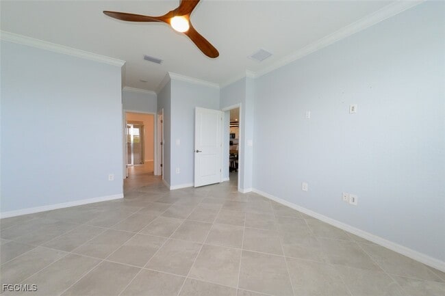 property at 3983 E Hampton Cir