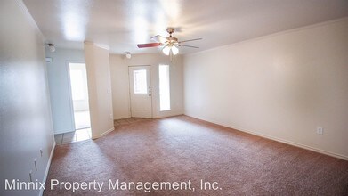 908 N Belmont Ave in Lubbock, TX - Building Photo - Building Photo