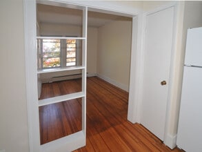 137 Mohawk Ave in Scotia, NY - Building Photo - Building Photo