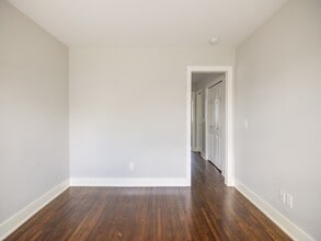 1665 Sherburne Ave, Unit 4 in St. Paul, MN - Building Photo - Building Photo