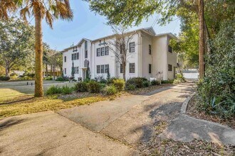 1515 E Lakeview Ave in Pensacola, FL - Building Photo - Building Photo