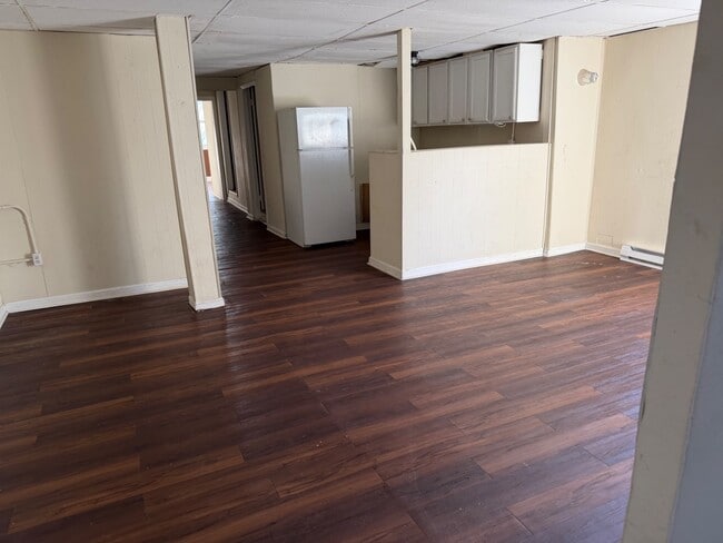 215 Adams St in Lewisburg, TN - Building Photo - Building Photo