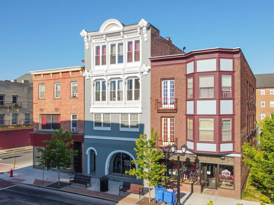 88 Remsen St in Cohoes, NY - Building Photo