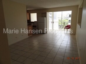 2609 Ala Wai Blvd-Unit -805 in Honolulu, HI - Building Photo - Building Photo