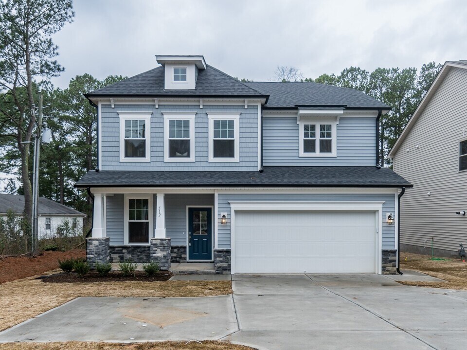 2528 Reynolds Dr in Graham, NC - Building Photo