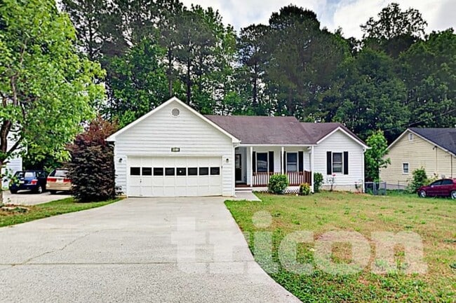 3560 TraddSprings Way in Snellville, GA - Building Photo - Building Photo