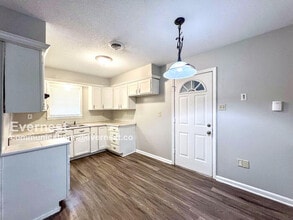 5728 Choctaw Dr in Horn Lake, MS - Building Photo - Building Photo