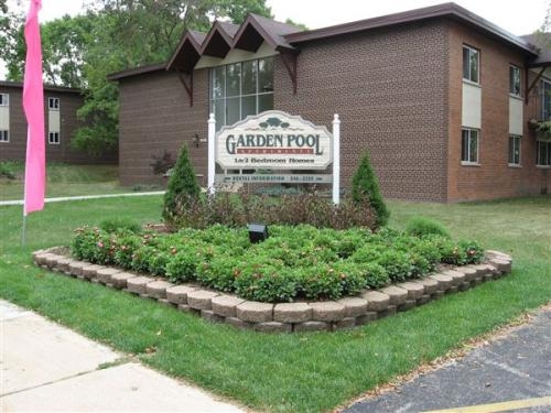 Garden Pool Apartments