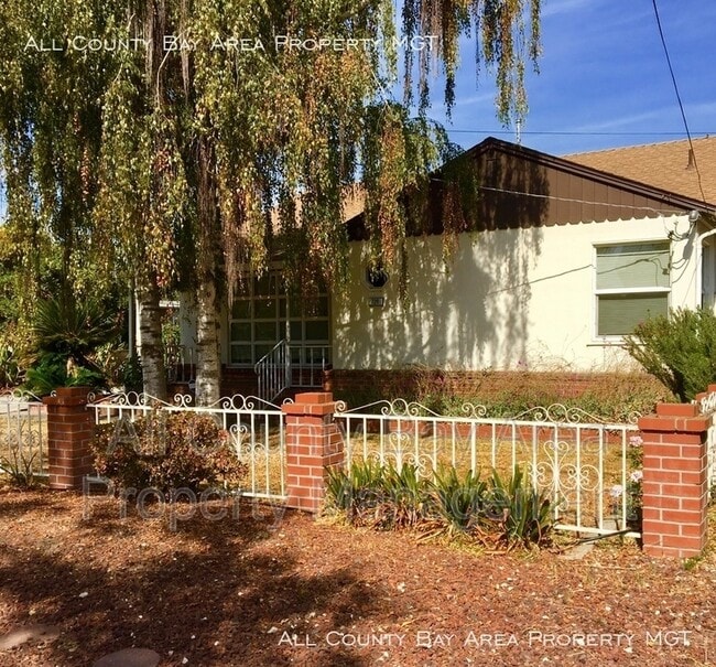 property at 726 Cherry Way