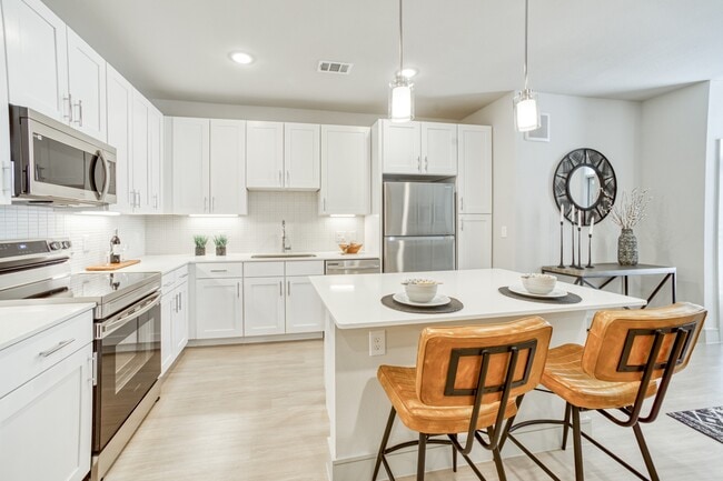 Dakota at Shepherd in Houston, TX - Foto de edificio - Building Photo