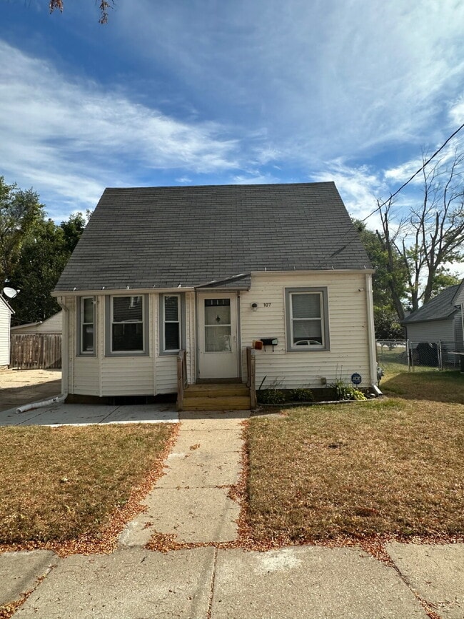 property at 107 Adams St
