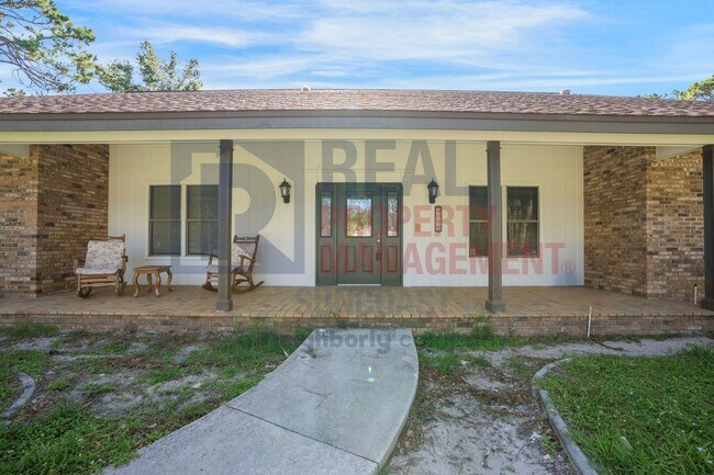 4510 Hidden Forest Dr in Sarasota, FL - Building Photo - Building Photo