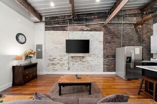 124 Strawberry Alley in Clarksville, TN - Building Photo