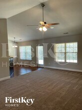 231 River Crest Cir N in Helena, AL - Building Photo - Building Photo