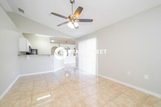 321 Erie Dr in Kissimmee, FL - Building Photo - Building Photo