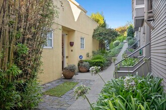 2552 Hyde St in San Francisco, CA - Building Photo - Building Photo