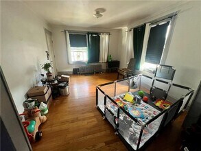 114 Brandon Rd in Cranston, RI - Building Photo - Building Photo