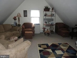 1766 Oakland St in Petersburg, VA - Building Photo - Building Photo