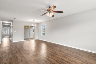 16411 Waterbury Ln in Moundville, AL - Building Photo - Building Photo