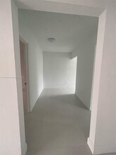2622 NW 24th St in Miami, FL - Building Photo - Building Photo