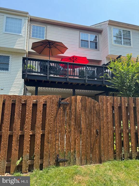 20880 Butterwood Falls Terrace in Sterling, VA - Building Photo - Building Photo