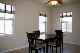 424 Timor Terrace in Sunnyvale, CA - Building Photo - Building Photo