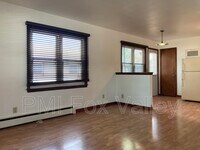 954 W Cecil St photo'