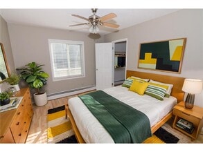 2741 Pillsbury Ave in Minneapolis, MN - Building Photo - Building Photo