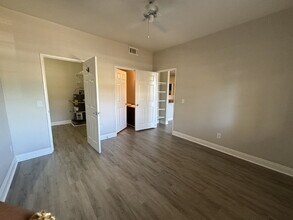 5122 S Jones Blvd in Las Vegas, NV - Building Photo - Building Photo