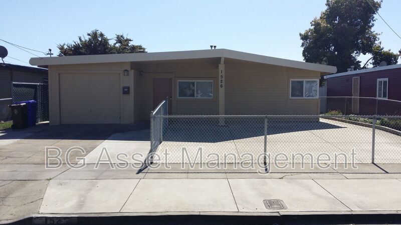 1526 Visalia Ave in Richmond, CA - Building Photo