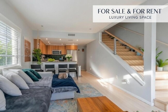 1061 Michigan Ave in Miami Beach, FL - Building Photo - Building Photo