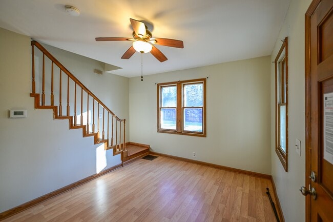 29 N Shafer St in Athens, OH - Building Photo - Building Photo