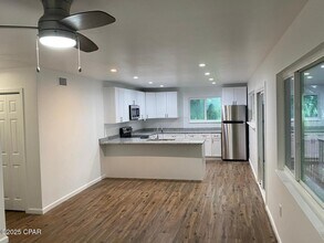 7322 Hwy 2302 in Southport, FL - Building Photo - Building Photo
