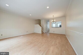 11444 Heritage Commons Way in Reston, VA - Building Photo - Building Photo