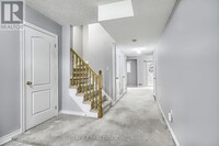 176 Matthew Boyd Crescent in Newmarket, ON - Building Photo - Building Photo