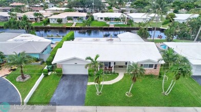 6250 NE 19th Ave in Fort Lauderdale, FL - Building Photo - Building Photo