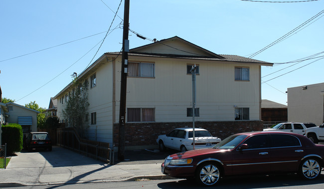 634 15th St in Sparks, NV - Building Photo - Building Photo