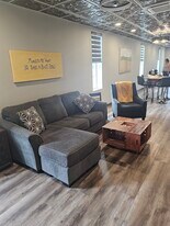 223 Main St, Unit A in Winfield, MO - Building Photo