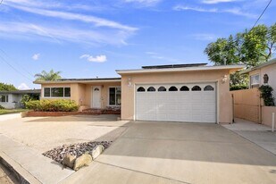 6328 Cleo St in San Diego, CA - Building Photo