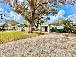 809 W Hiawatha St in Tampa, FL - Building Photo - Building Photo