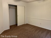 1608 Cottonwood Ct S photo'